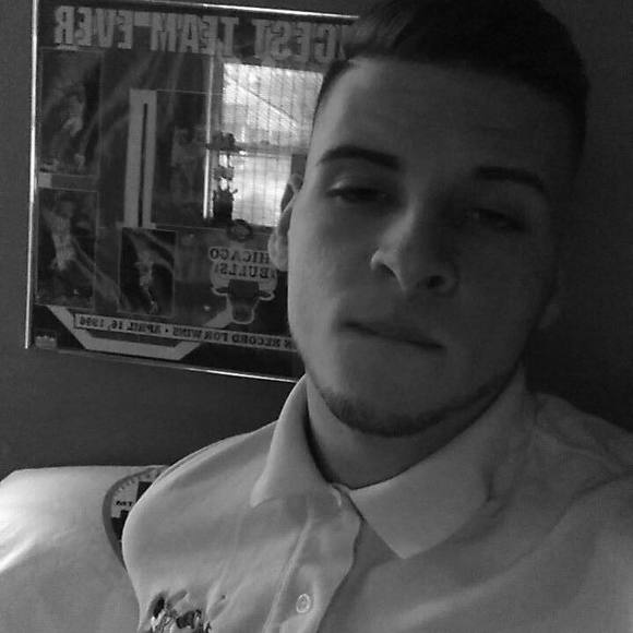 Meet your Posher, Philip - Picture 1 of 1